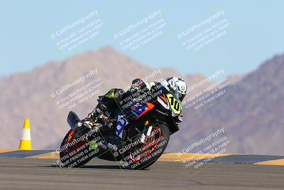 media/Oct-01-2023-SoCal Trackdays (Sun) [[4c570cc352]]/Turn 9 Set 2 (10am)/